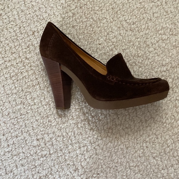 KORS Michael Kors chunky heel brown suede leather lined high heel - Picture 6 of 12